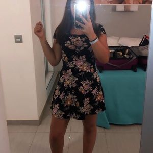 Floral short dress